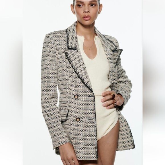 ZARA BLOGGERS FAV TEXTURED SAND AND BLUE BLAZER NWT chanelish style - Picture 2 of 13